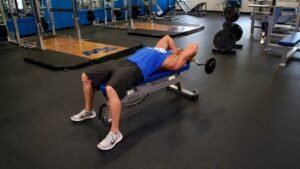 Triceps Testa com Barra